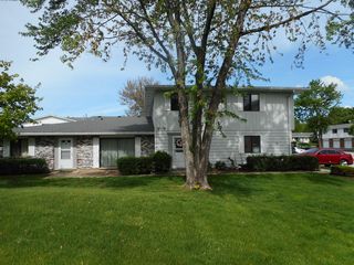 166 Quincy Ct #A, Bloomingdale, IL 60108