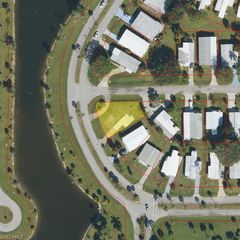 501 Riviera BLVD W, Naples, FL 34112