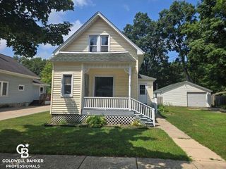 67799 Gleason St, Richmond, MI 48062