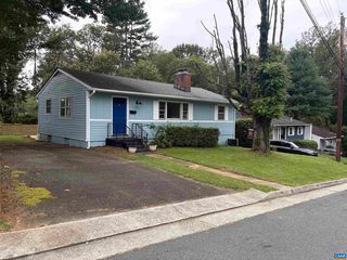 1225 Agnese St, Charlottesville, VA 22901