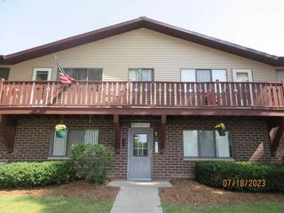 N111W15784 Vienna Ct #2, Germantown, WI 53022