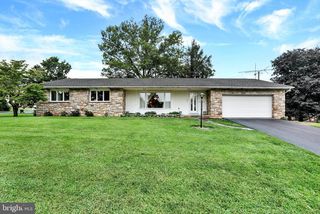 703 Hain Ave, Reading, PA 19605