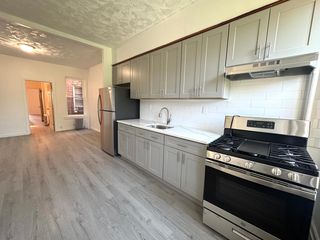 54-12 Flushing Ave #2A, Maspeth, NY 11378