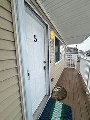 12 Atlantic Ave #5, Hampton, NH 03842