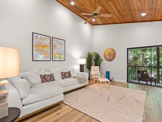 2125 Pine Creek Blvd #205, Vero Beach, FL 32966