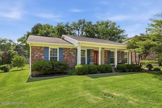 1006 Ambridge Dr, Windy Hills, KY 40207