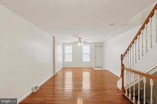 143 Sigel St, Philadelphia, PA 19148