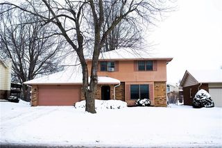 830 E  17th St N, Newton, IA 50208