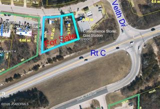 2213 Southridge Dr, Jefferson City, MO 65109