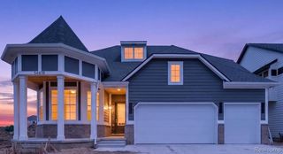 54478 Brenda Dr, Macomb, MI 48042