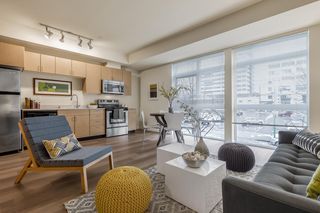 2720 Hoyt Ave #406, Everett, WA 98201