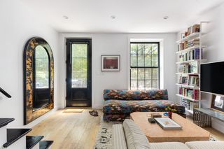 163A Hull St #2, Brooklyn, NY 11233