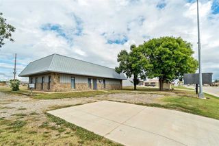 1236 E  Main St, Cushing, OK 74023