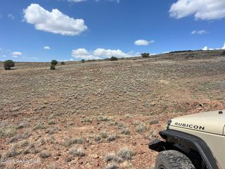 97 W2, Off Of Falcon Flight Ash Fork, AZ 86320