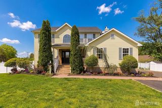374 Mounts Mills Rd, Monroe Township, NJ 08831