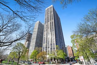 2650 N  Lakeview Ave #901, Chicago, IL 60614