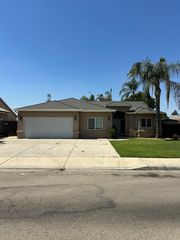 1265 Nelson Blvd, Selma, CA 93662