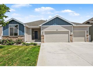 655 S Mountain View Dr, Eaton, CO 80615