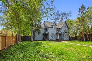 1936-1938 W  Roblyn Ave, Saint Paul, MN 55104