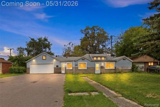7268 Chalmers Ave, Warren, MI 48091