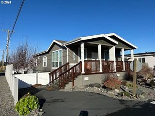 15889 Sunset Strip #101, Brookings, OR 97415