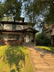 3239 Penn Ave N, Minneapolis, MN 55412