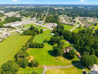58 E  Old Somerville Rd, Decatur, AL 35603