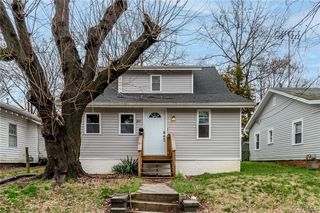 207 N  14th Ave, Hopewell, VA 23860