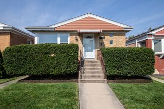 3758 N  Harlem Ave, Chicago, IL 60634