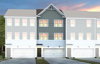 2810 Farmhouse Dr, Apex, NC 27502