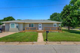 428 E  1st Ave, Cheney, KS 67025