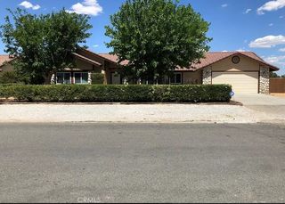 13453 Cochise Rd, Apple Valley, CA 92308