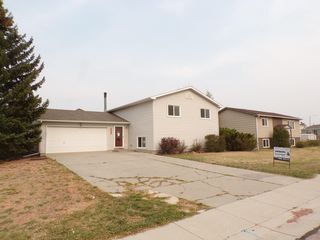 303 Bozeman Way, Wright, WY 82732