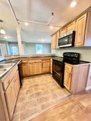 132 Middle St, Hadley, MA 01035