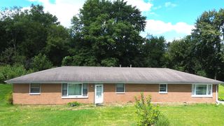 1703 Pinewood Ln, Joliet, IL 60433