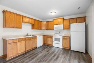 955 Parker Blvd #602, Polk City, IA 50226