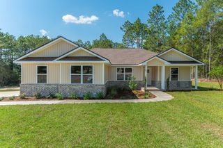 6014 Sand Hill Rd, Crestview, FL 32539