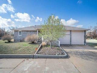 221 W  Murdock St, Andover, KS 67002
