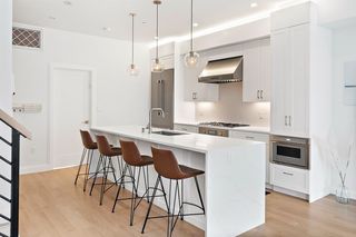 11 Isabella St #PENTHOUSE, Boston, MA 02116