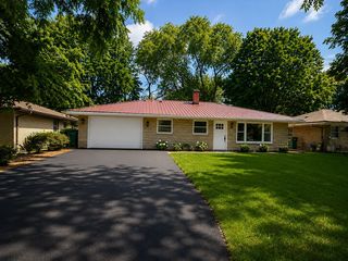 2217 McDonough St, Joliet, IL 60436