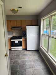 425 Euclid Ave #425, Trenton, NJ 08609
