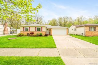 16215 Brandt St, Romulus, MI 48174