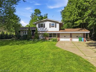 2648 River Rd, Willoughby, OH 44094