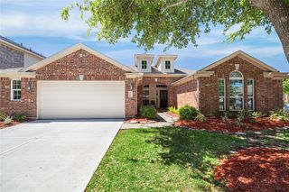 2702 Barons Cove Ct, Pearland, TX 77584