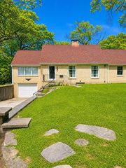 5075 Hayes St, Gary, IN 46408