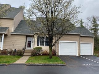86 Perry St #270, Putnam, CT 06260