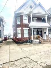 917 Congress Street, Schenectady, NY 12303