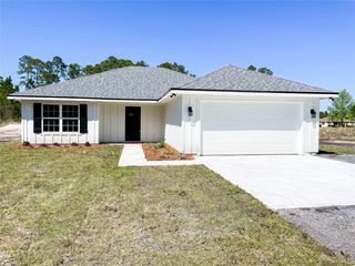 27106 W  12th Ave, Hilliard, FL 32046