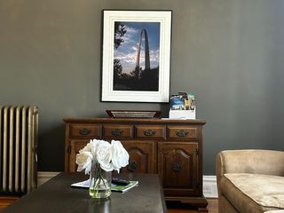 5657 Waterman Blvd #302, Saint Louis, MO 63112
