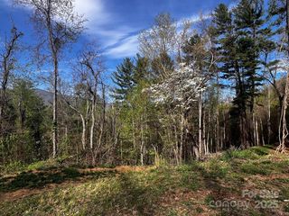 Little Creek Dr #5A, Canton, NC 28716